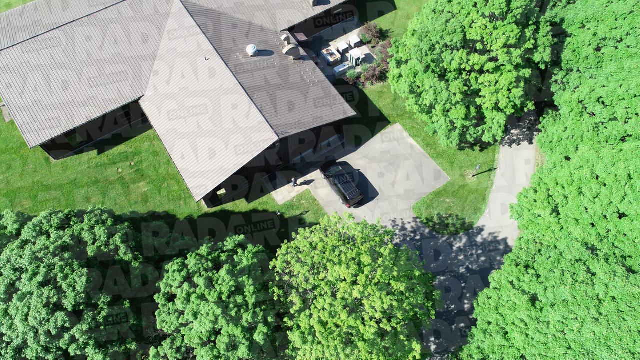 Massachusetts Mansion Cosby's Wife Escaped Him After Assault Conviction