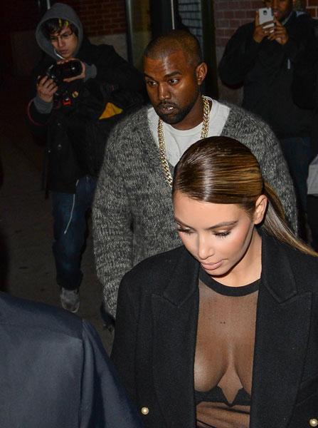 //kim kardashian_cleavage