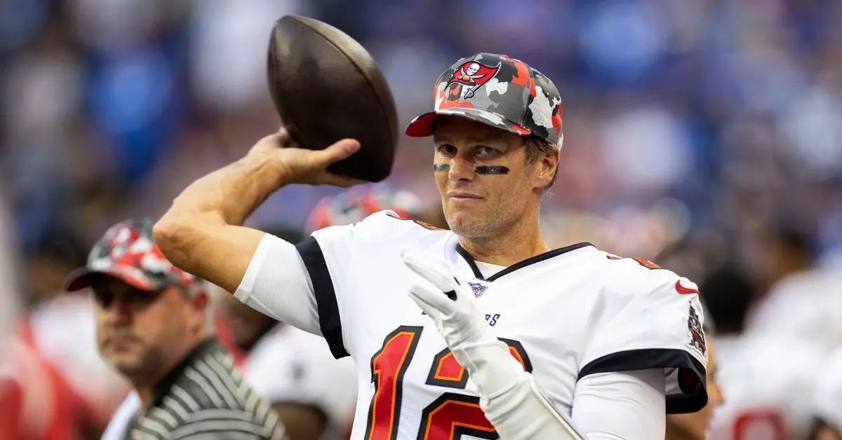 Brady Locked In On Pumping Arms -  - Tampa Bay Bucs Blog,  Buccaneers News