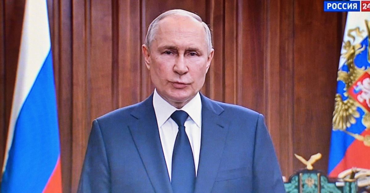 vladimir putin skipping summit south africa icc arrest warrant