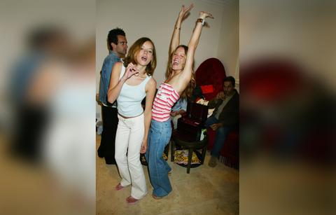 Robert Wagner Wife Jill St. John In Wheelchair & Daughter Courtney