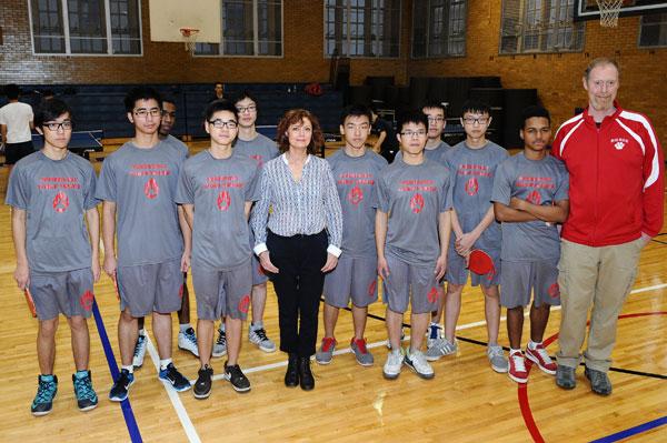 //Susan Sarandon Schools NYC Students