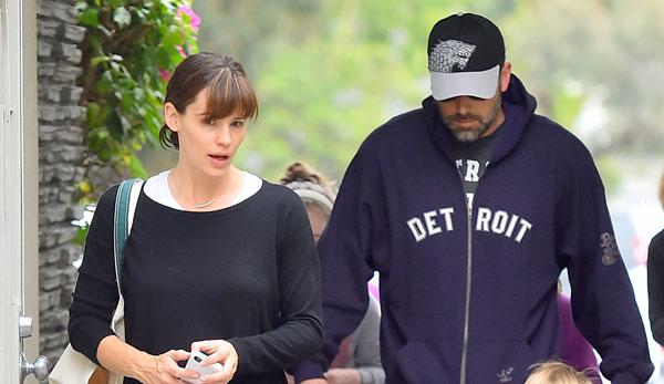 //ben affleck jennifer garner divorce happier times