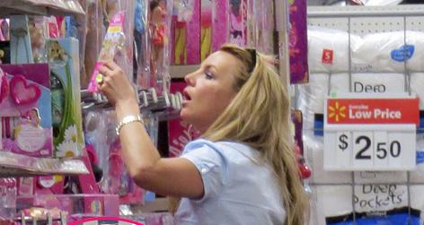 //britney spears square fameflynet