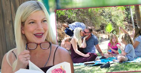 Tori Spelling And Dean McDermott Reunite For Picnic