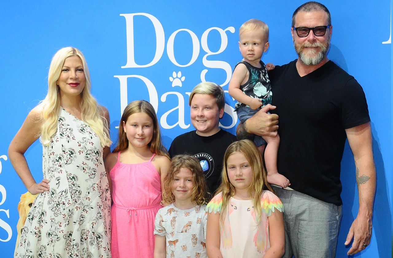 Tori Spelling and family