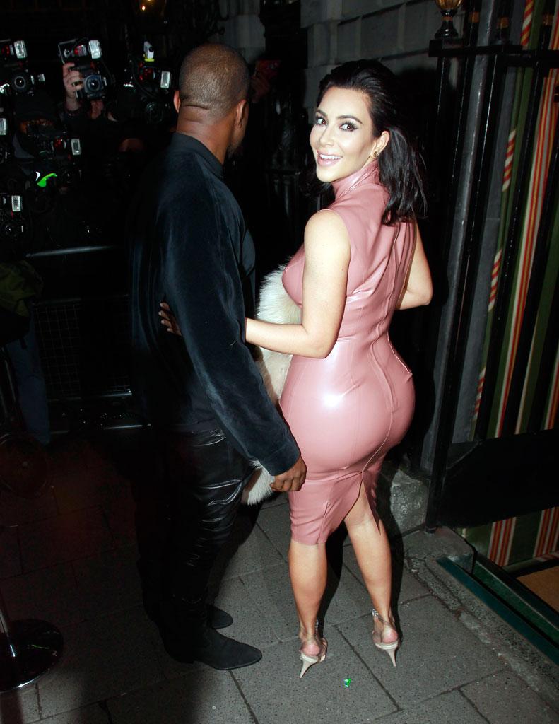 Kim Kardashian Naked Butt Twerk Social Media Return