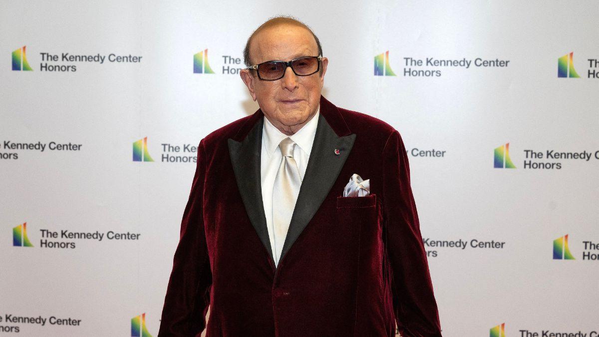 Photo of Clive Davis