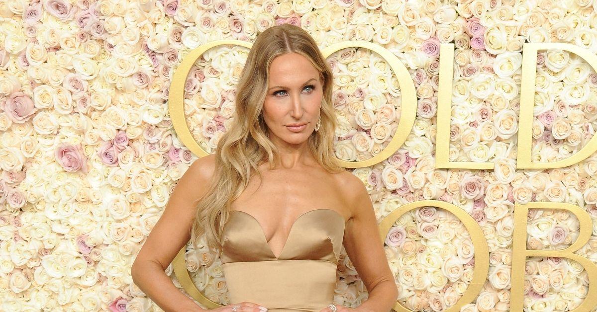 nikki glaser was signed to present golden globes in multi year deal