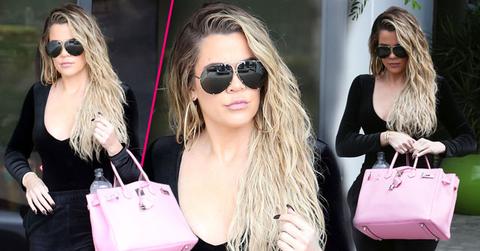 //khloe kardashian pink purse pp