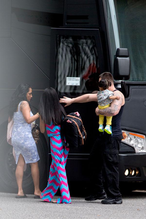 //chris brown baby royalty daddy tour bus her mom nia guzman