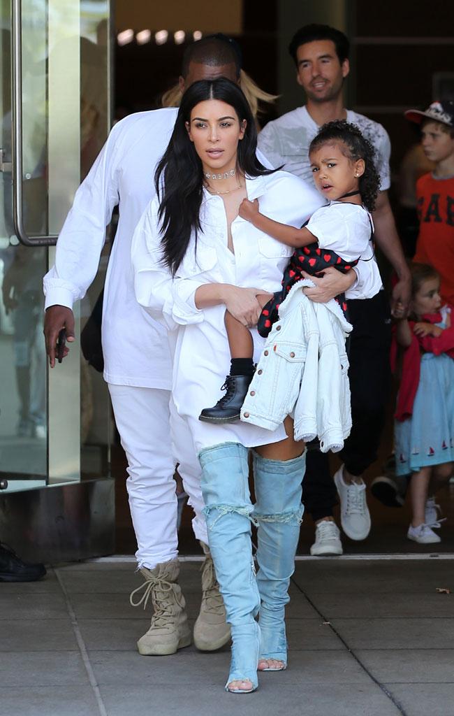 //Kim Kardashian Kanye Divorce Kids Saint North West