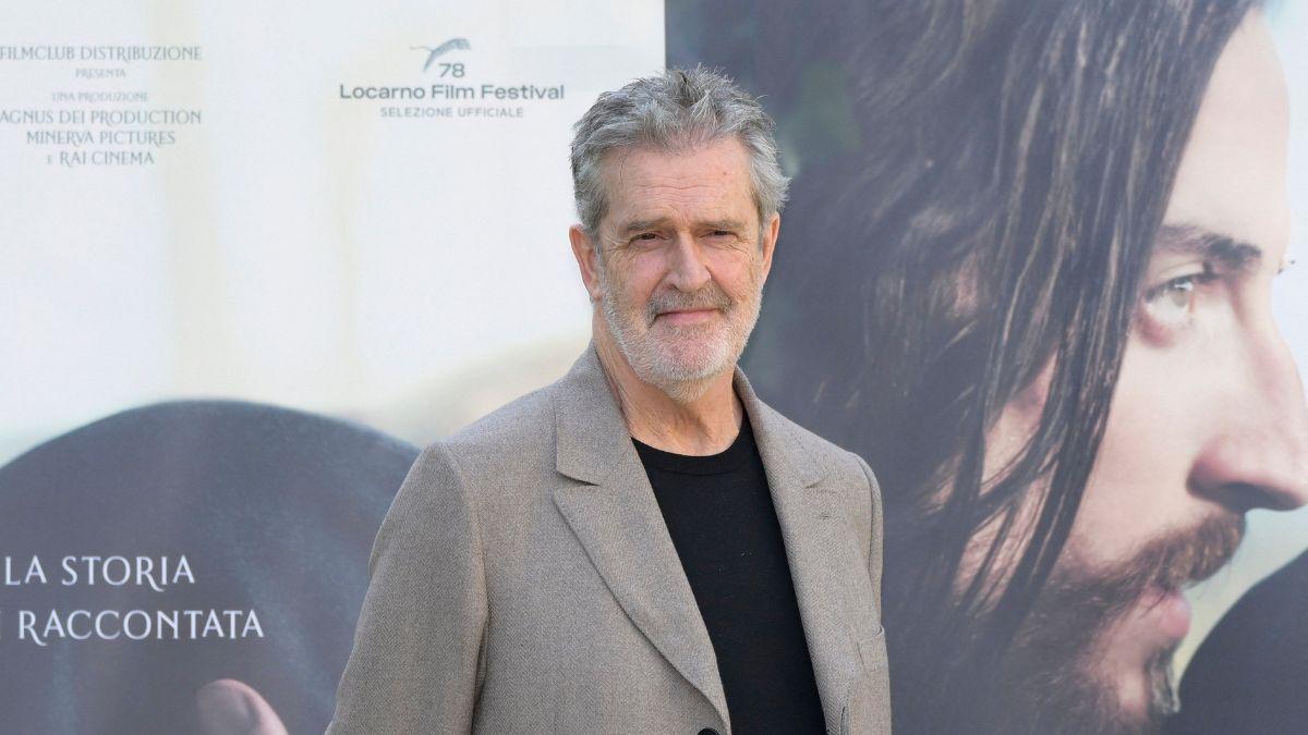 Rupert Everett has claimed Hollywood crippled him, leaving lasting physical damage to his body.