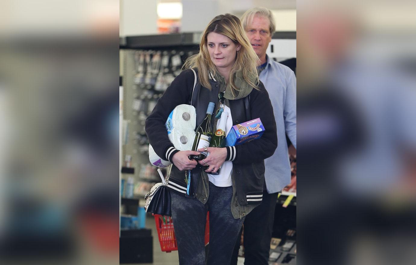 //mischa barton hospitalized wine first sighting