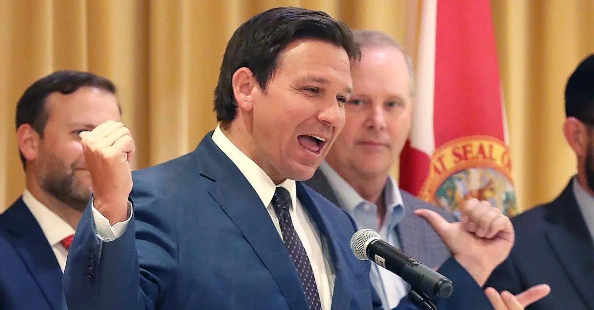 Trump Supporters Ordered To Leave Ron DeSantis' Book Signing 