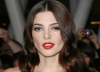 //ashley greene makeup twilight premiere wenn
