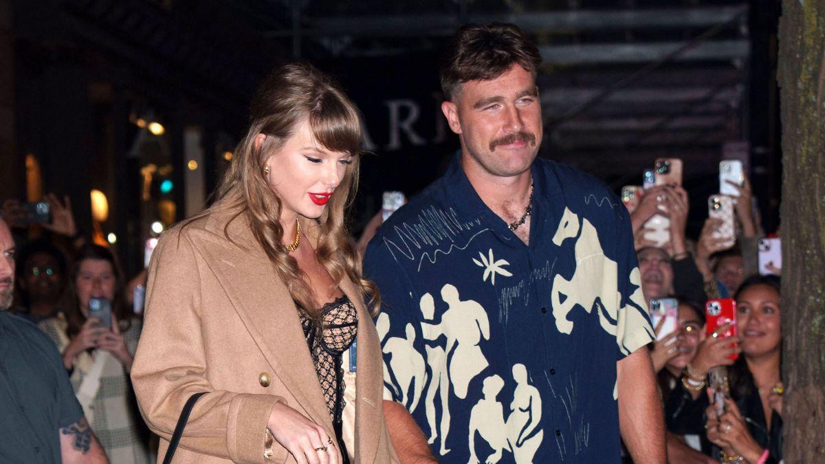 Photo of Taylor Swift and Travis Kelce