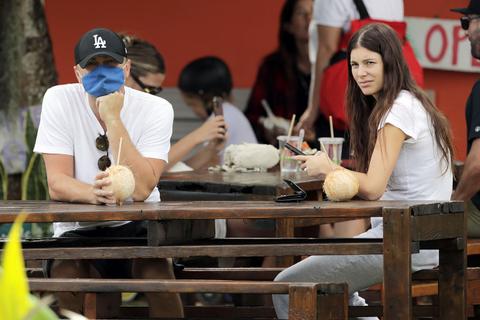 leonardo dicaprio camila morrone dating al pacino stepdaughter hawaii photos r