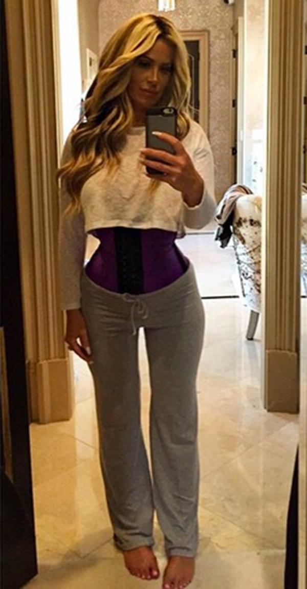 Kim Zolciak's Tiny Waist Will Shock You