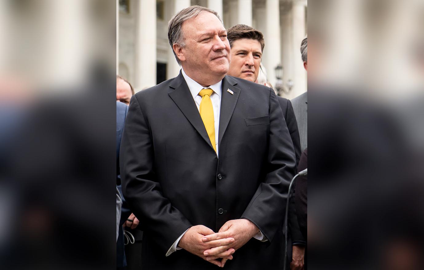 former director cia mike pompeo reveals lost  pounds  months r