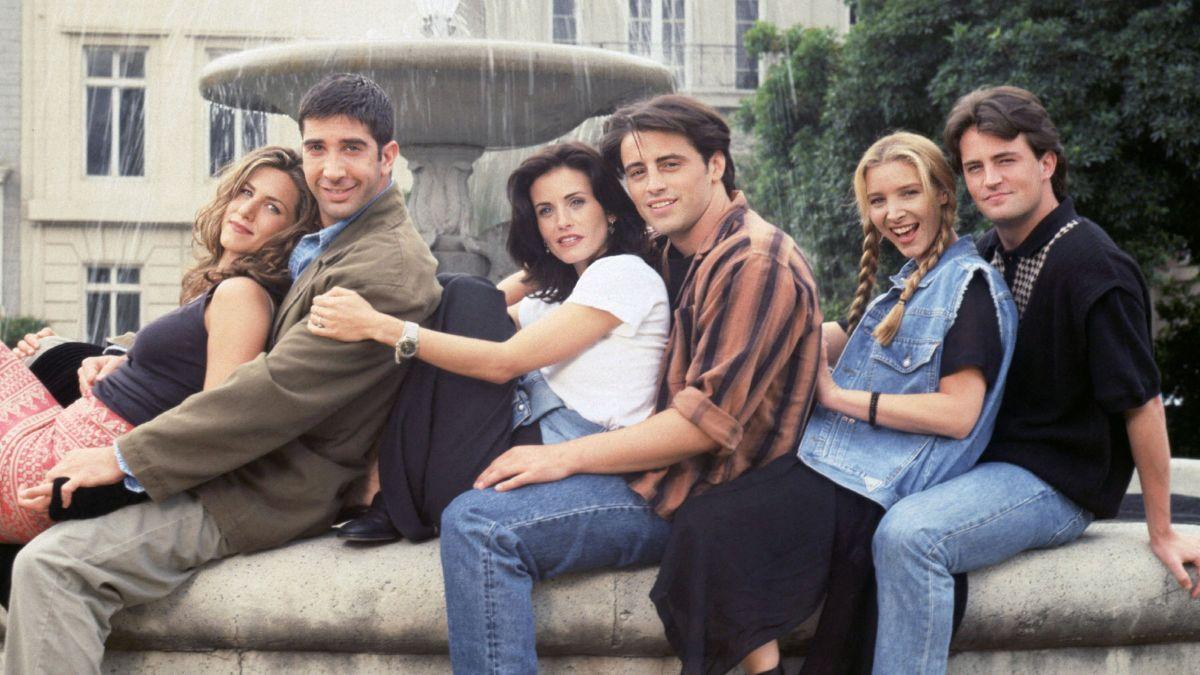 Photo of  Matt LeBlanc, Lisa Kudrow, David Schwimmer, Matthew Perry, Courteney Cox and Jennifer Aniston
