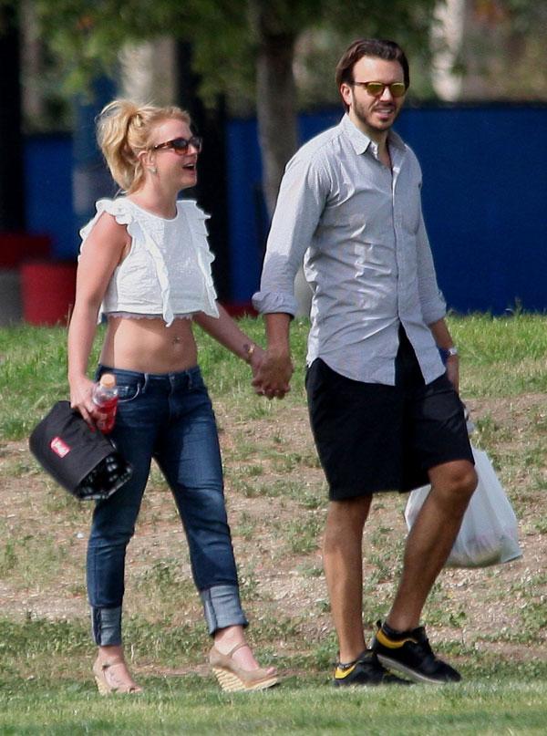 Britney Spears Shows Off Abs At Son Jayden’s Soccer Game In New Photos