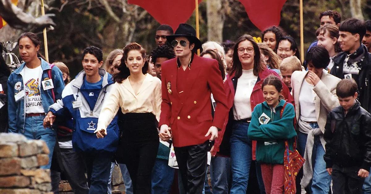 michael jackson accusers wade robson james safechuck to fight estate companies together trial