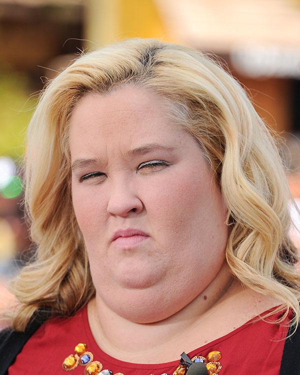 //Mama June Threesome