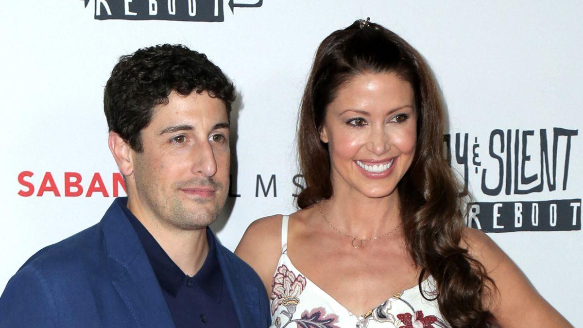picture of shannon elizabeth and Jason Biggs