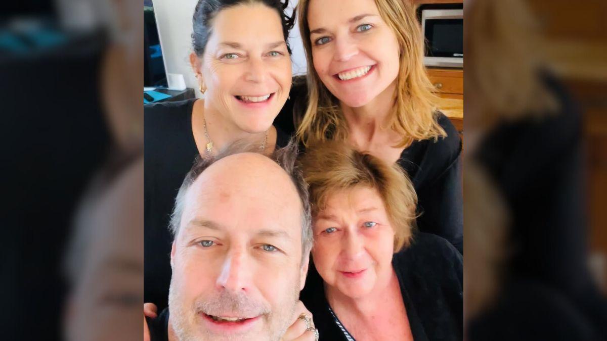 Photo of Nancy, Savannah, Annie and Camron Guthrie