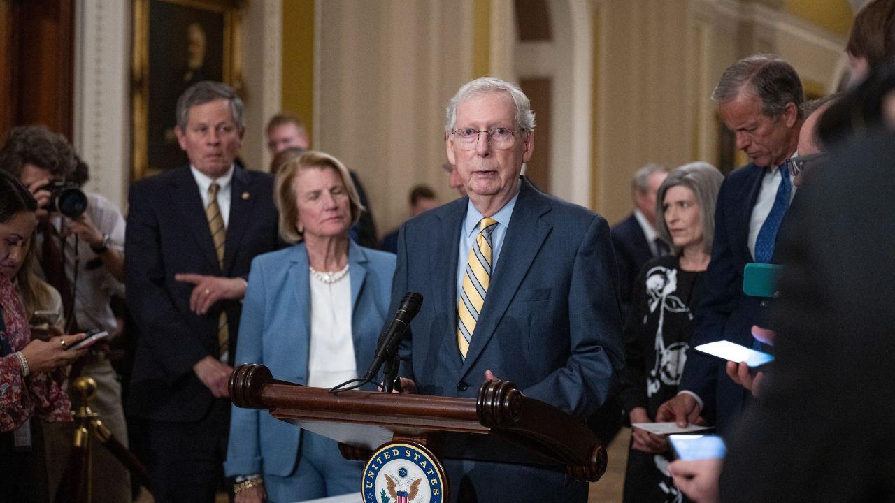 Photo of Mitch McConnell