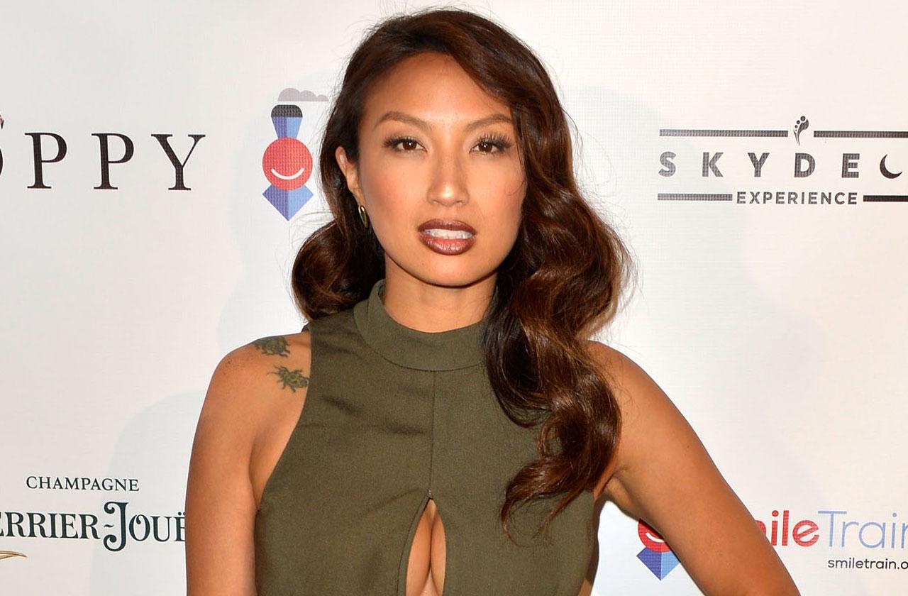 Jeannie Mai Cries Divorce