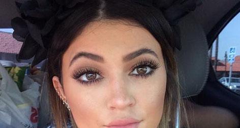 //kylie jenner coachella twitter