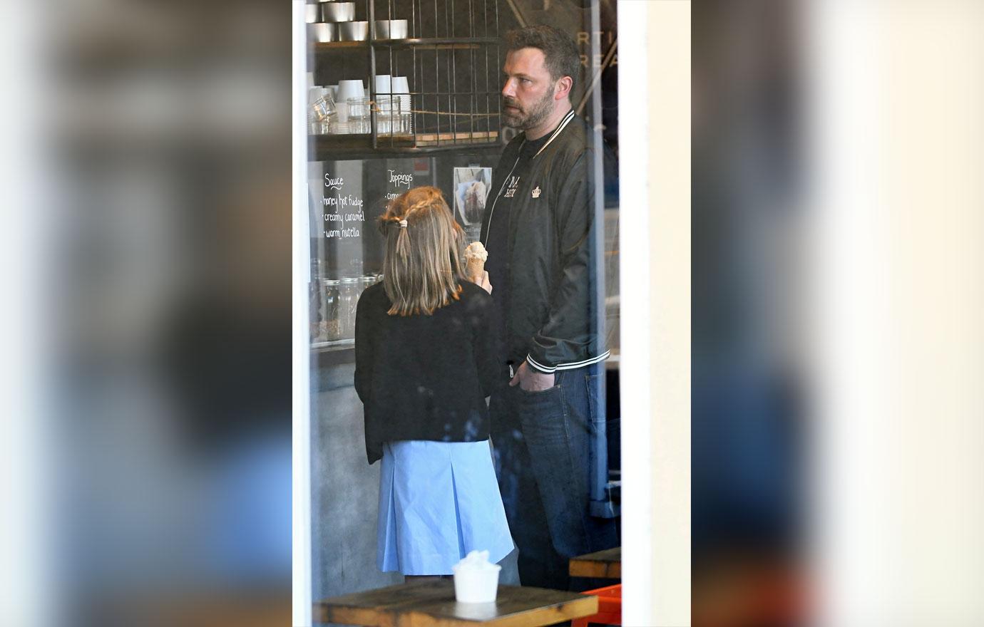 //ben affleck rehab kids ice cream