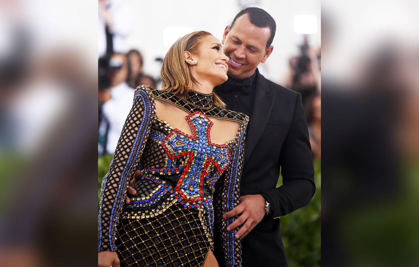 Jennifer Lopez Was Never Your Type or Your Age- Alex A-Rod Rodriguez  Slammed By MLB Legend Jose Canseco - EssentiallySports