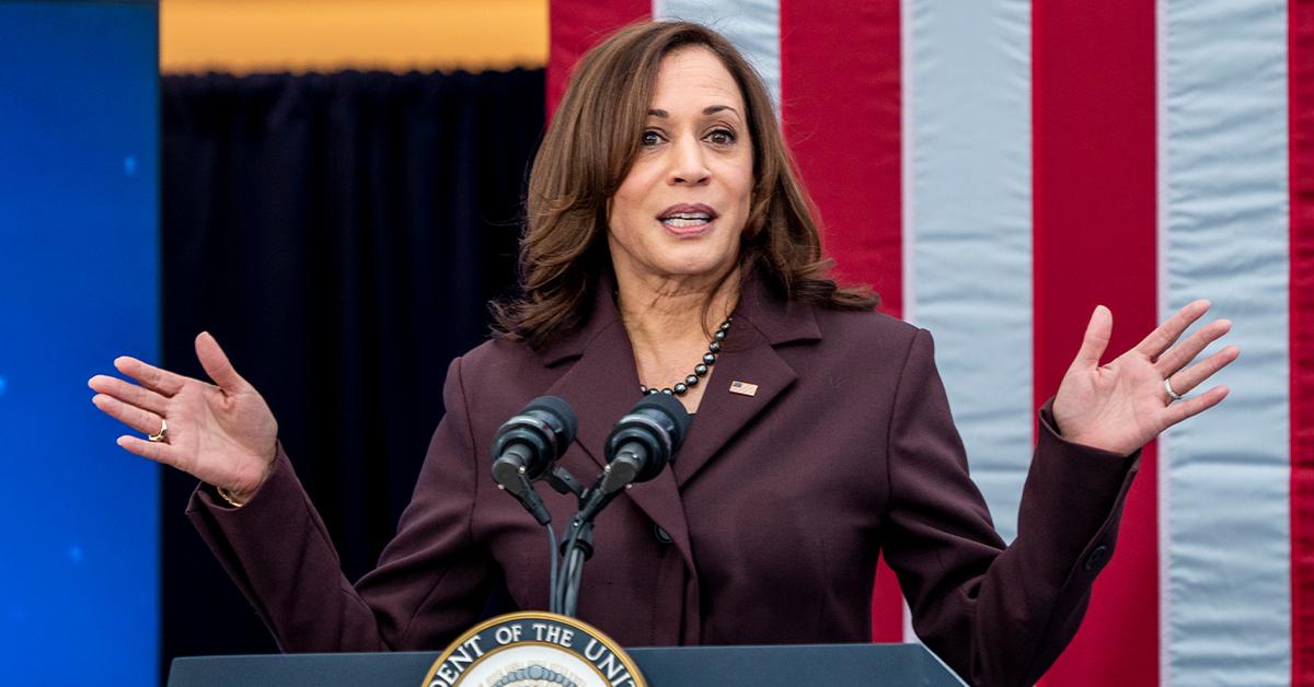 kamala harris staffers quitting vp bully constant criticism pp