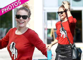 //leann rimes legs mini