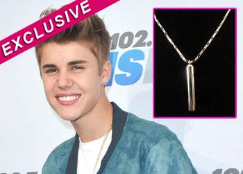 //justin bieber necklace wenn