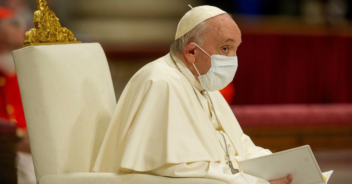 Vladimir Putin Snubs Pope Francis' Offer To Meet & Discuss Ending War 