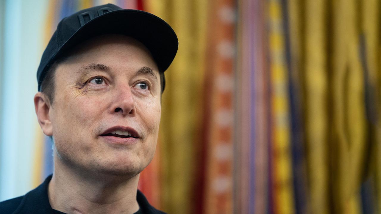 Photo of Elon Musk 