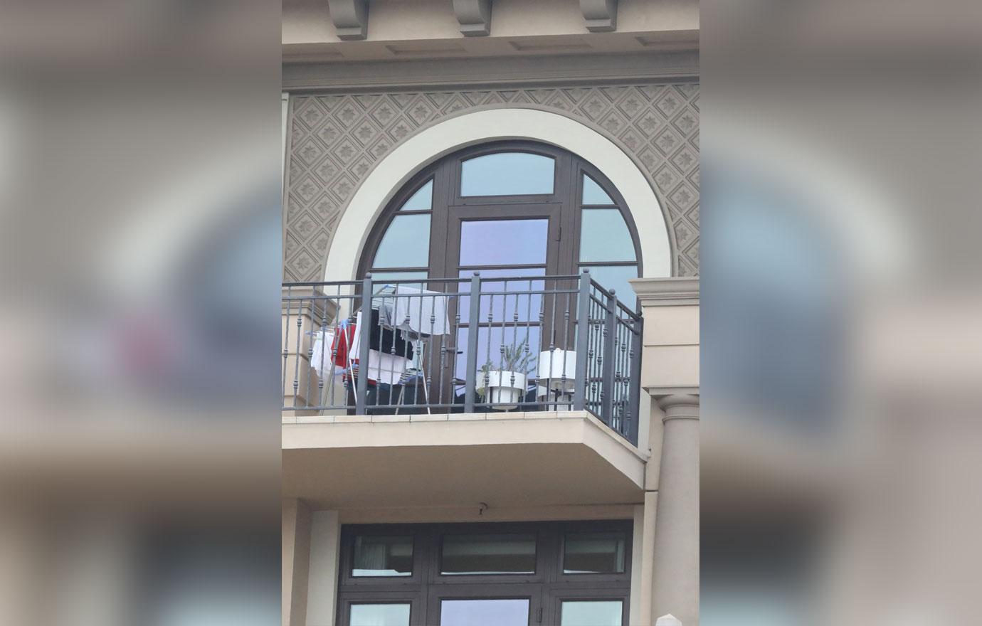 PICS] Justin Bieber Underwear Balcony Hotel -- Singer Moved Out Of LA  Mansion Into Montage Beverly Hills