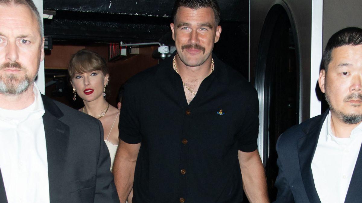 Photo of Taylor Swift and Travis Kelce
