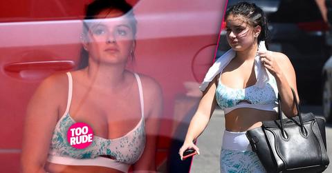 //ariel winter nip slip sports bra pp