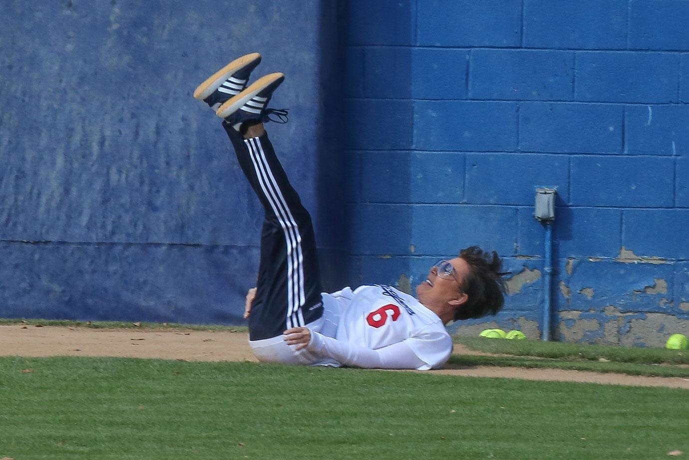 //Kardashian sisters kris jenner softball