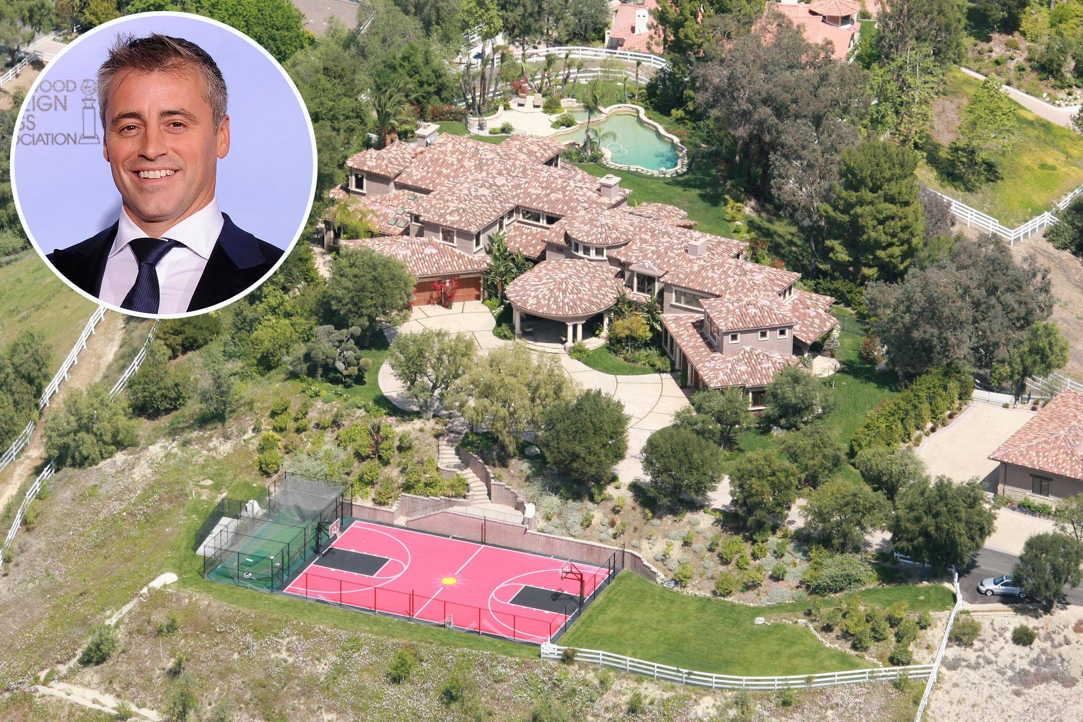 Celebrity Homes With Basketball Courts