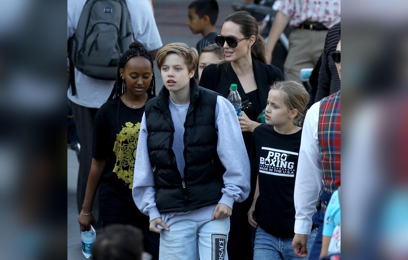 Angelina Jolie Takes Kids To Disneyland After Maddox College