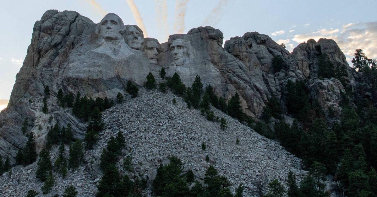 mount rushmore