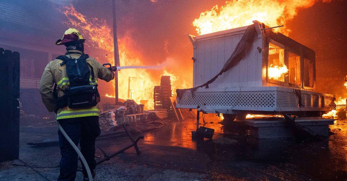 california pacific palisades facing drought firefighters battle low water