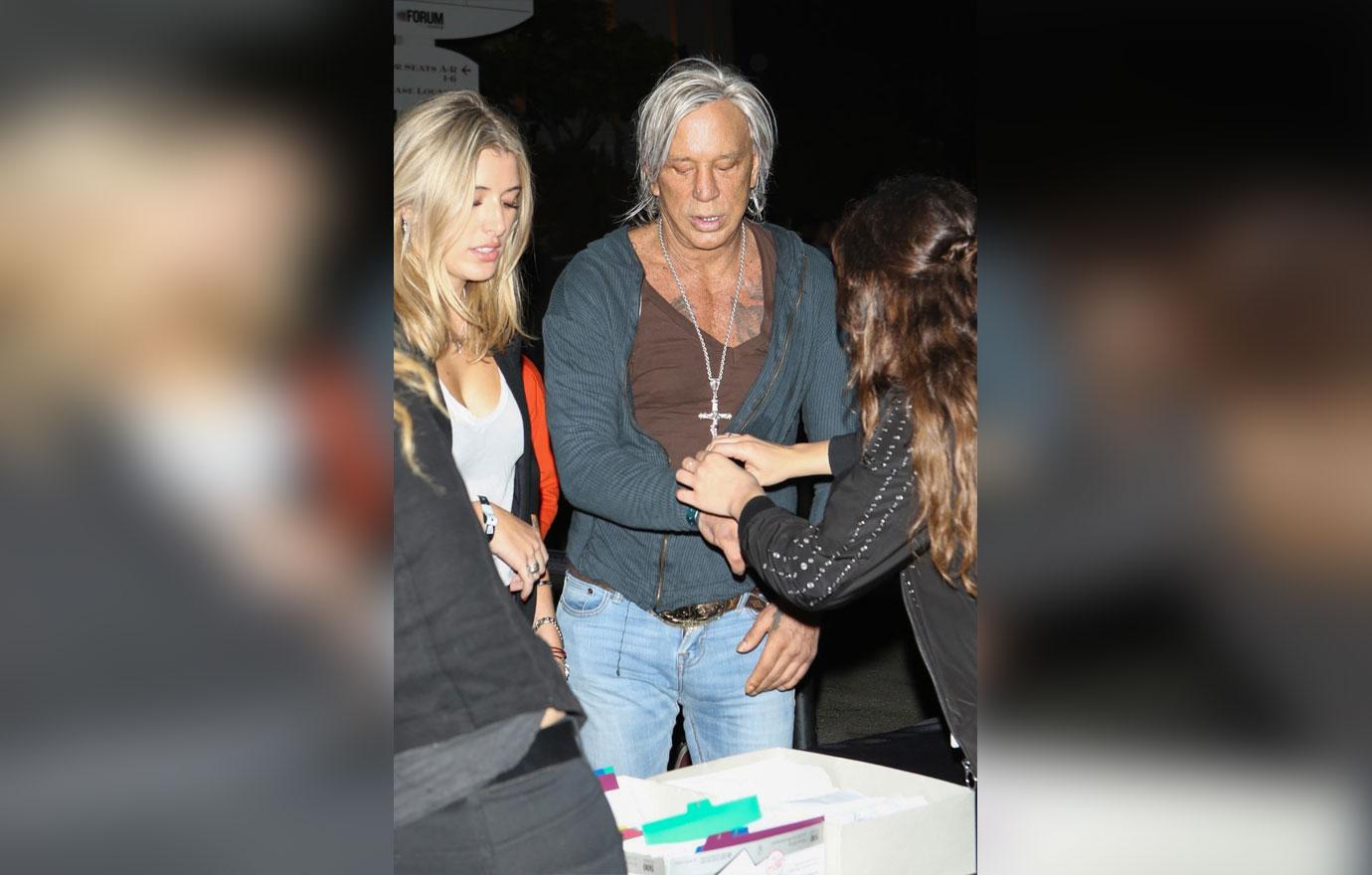 Mickey Rourke Looks Unrecognizable At Concert