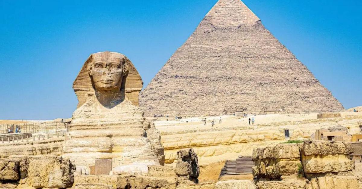 CIA File Sparks Theories of Ancient Texts and Proof of Lost Civilization Hidden Under Egypt's Great Sphinx